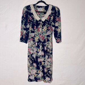 Vintage Honey Fashions Romantic Floral Cottagecore Dress With Lace Collar